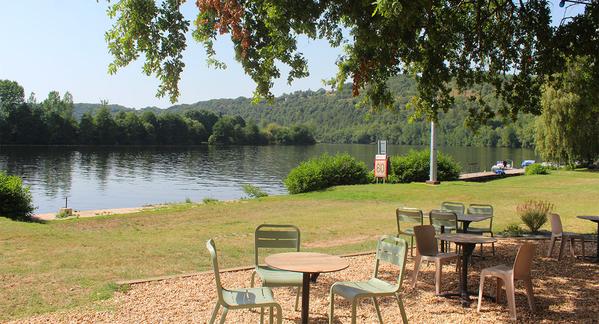 restaurant au bord de leau en vendee