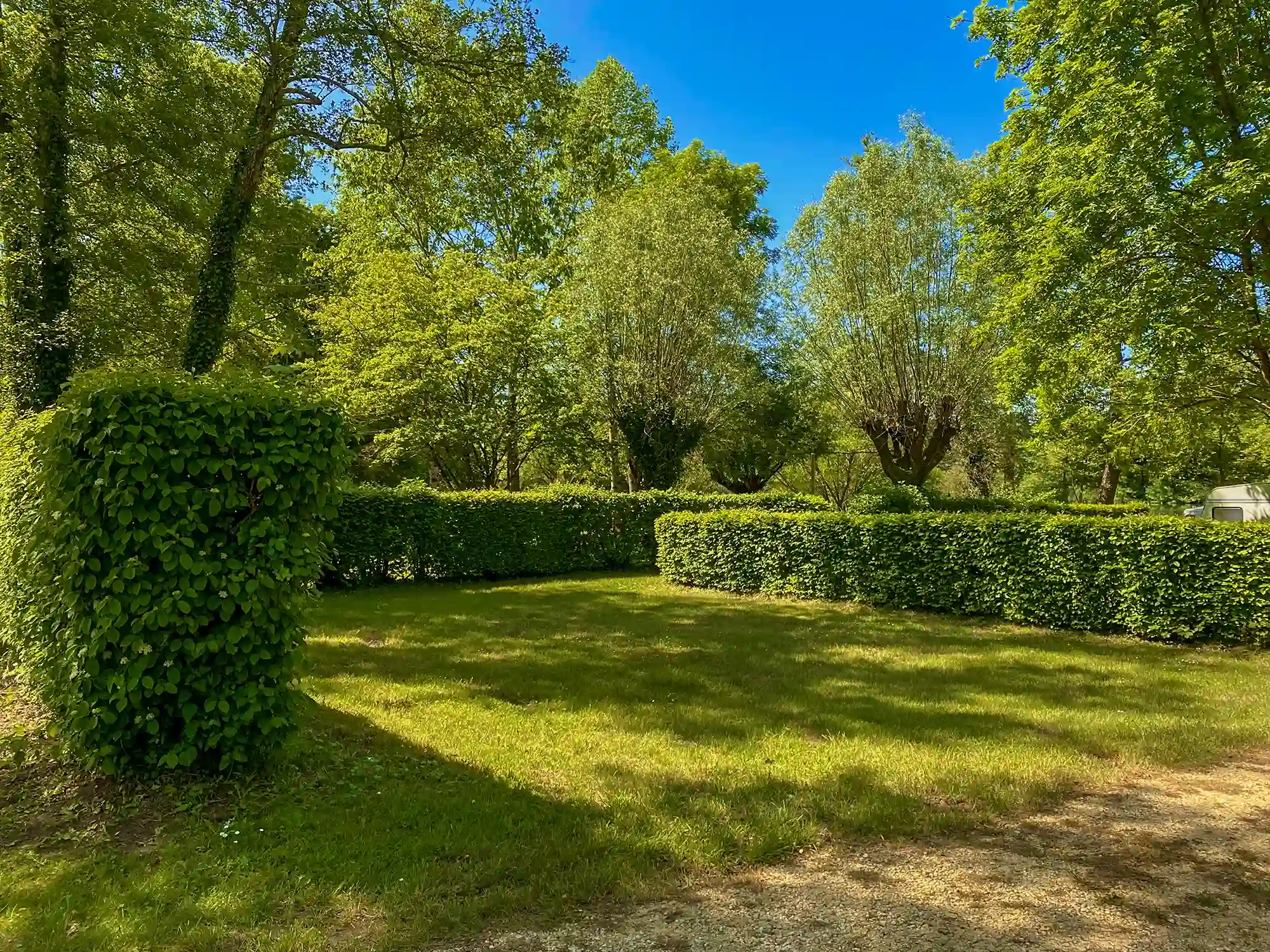 location emplacement camping Dordogne